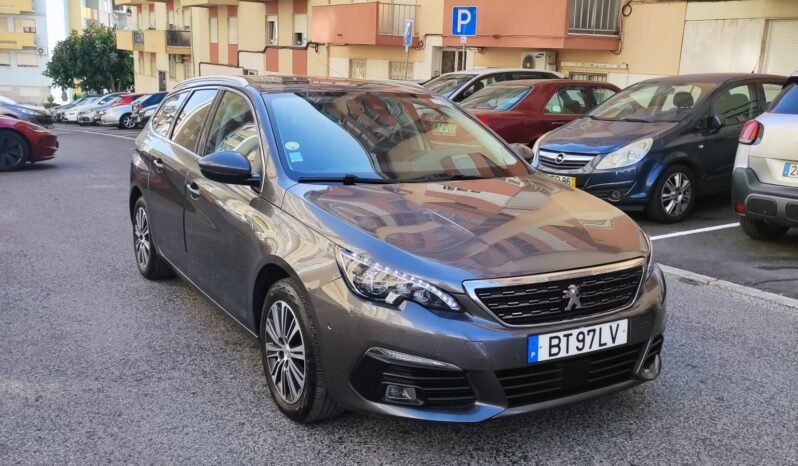 
								Peugeot 308 SW full									