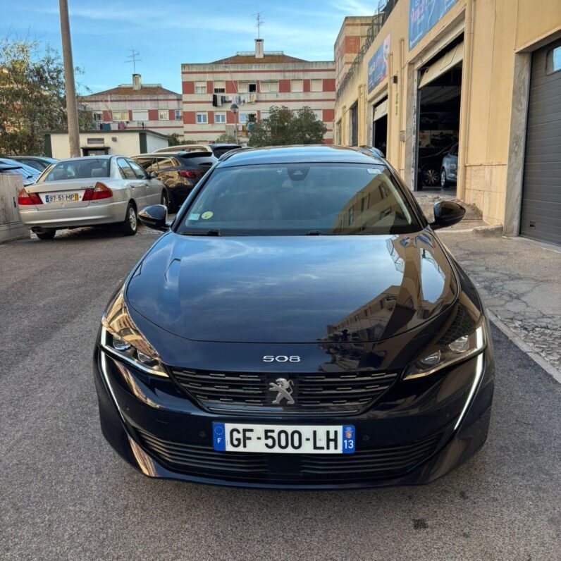 
								Peugeot 508 SW full									