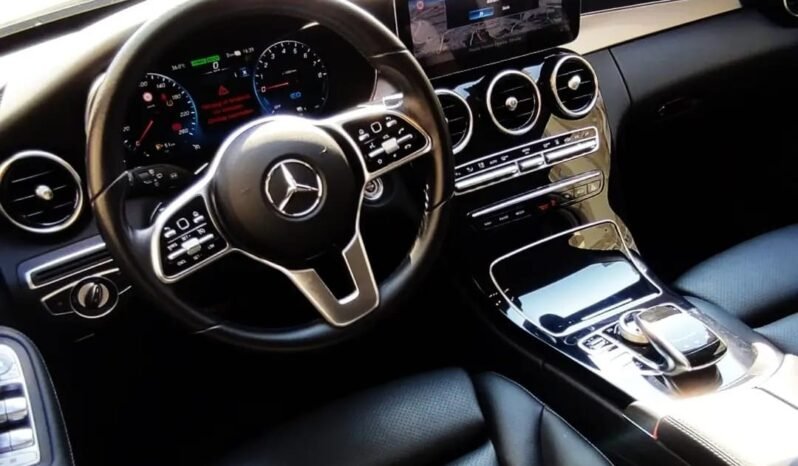 
								Mercedes-Benz EQB 250 full									