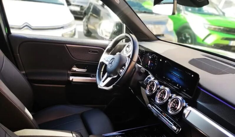 
								Mercedes-Benz EQB 250 full									