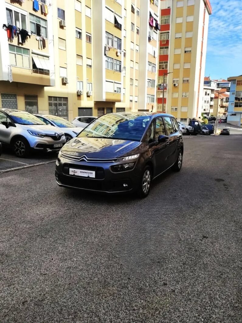 
								Citroen C4 full									