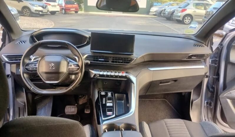 
								Peugeot 5008 full									