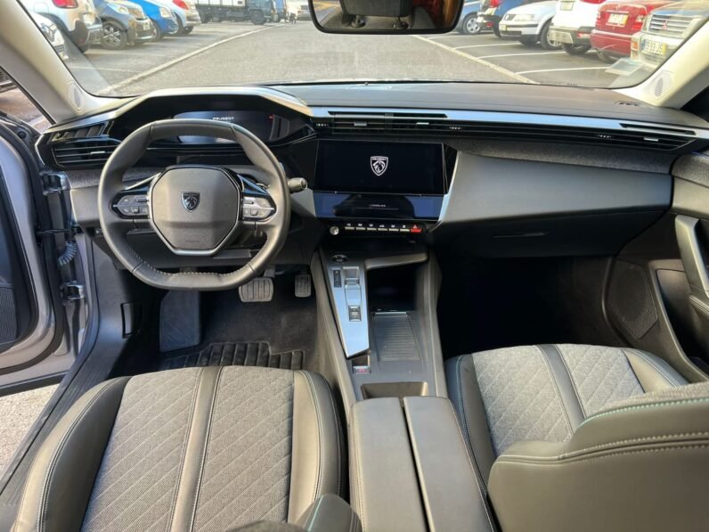 
								Peugeot 408 full									