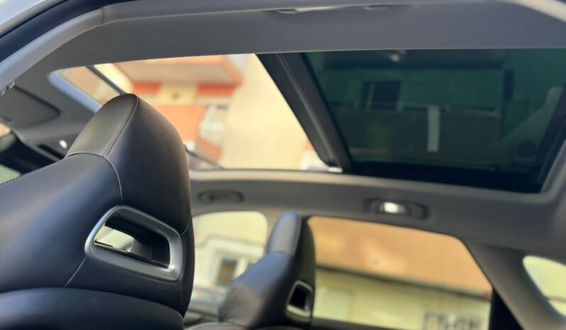 
								MG EHS PHEV-LUXURY full									