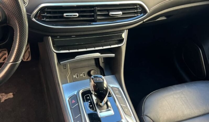 
								MG EHS PHEV-LUXURY full									