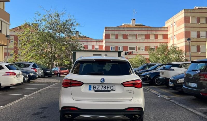 
								MG EHS PHEV-LUXURY full									