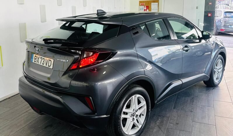 
								Toyota CHR 1.8 full									