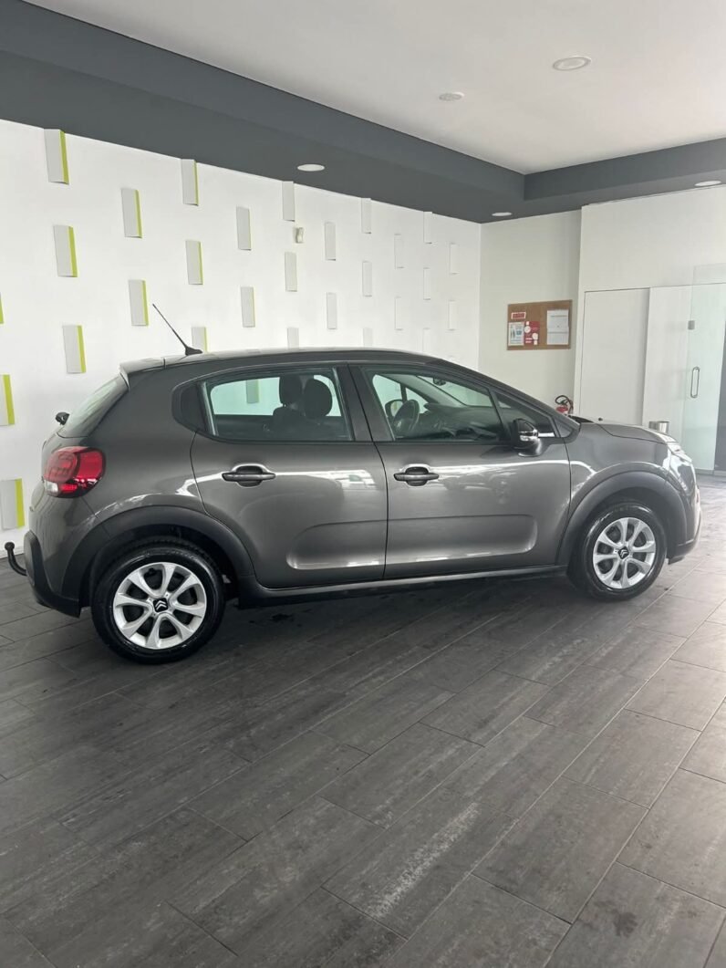 
								Citroen C3 full									