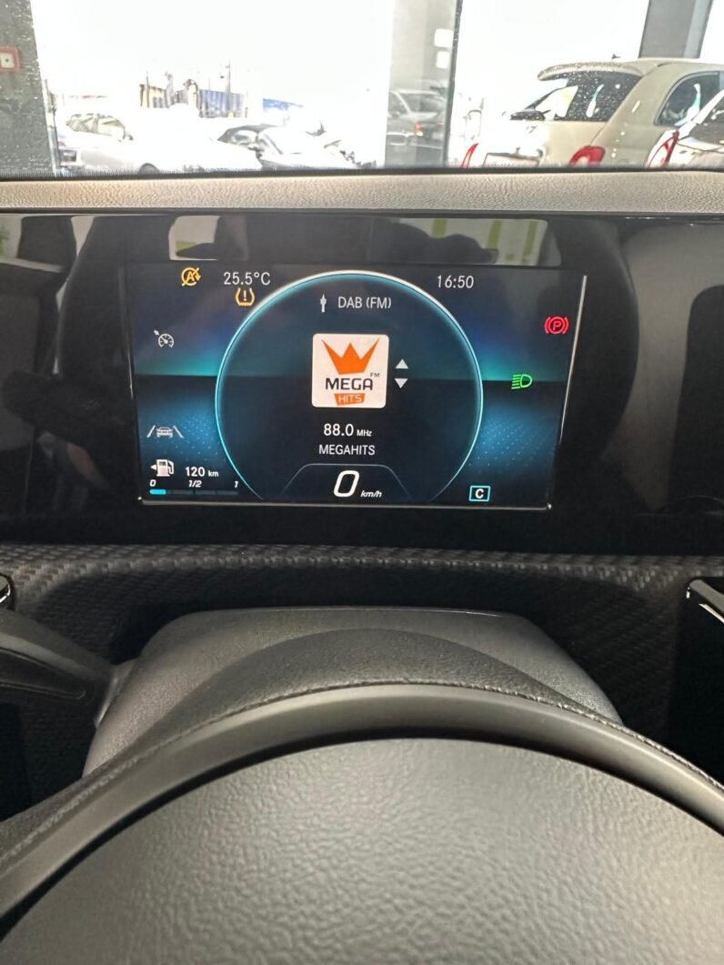 
								Mercedes-Benz  X203T2 full									