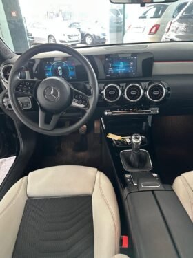 Mercedes-Benz  X203T2