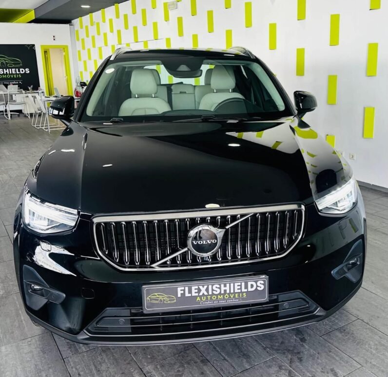 
								VOLVO XZBW XC40 full									