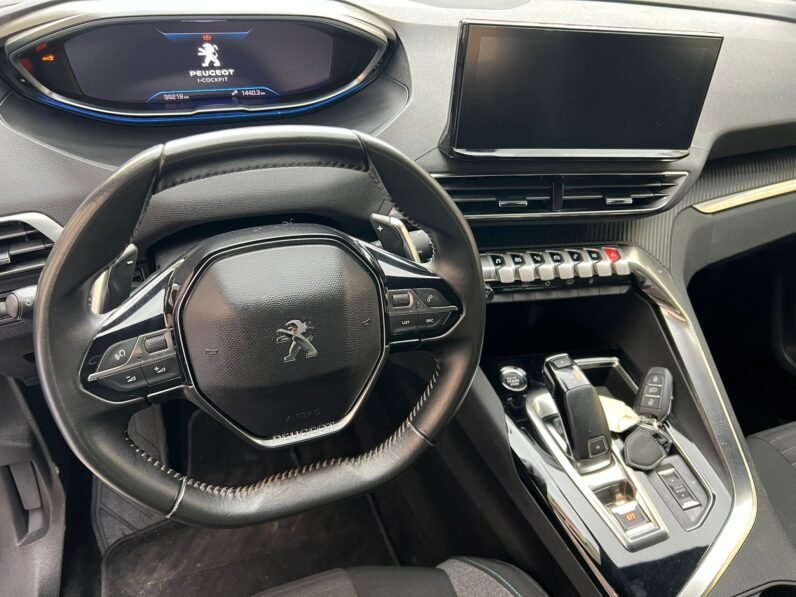 
								Peugeot 5008 Active full									