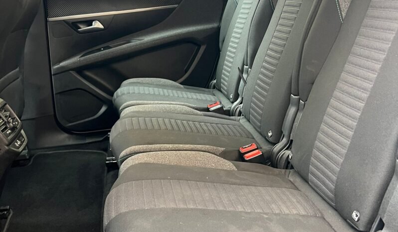 
								Peugeot 5008 Active full									