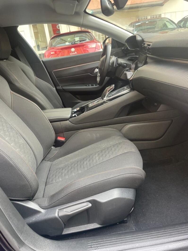 
								Peugeot 508 SW  EAT 8 ALLURE  Automatic full									