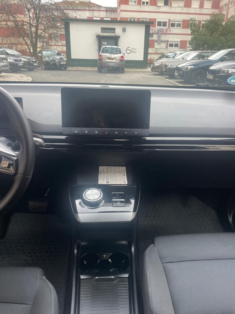 
								MG EHS PHEV – PLUG-IN HYBRID SUV full									