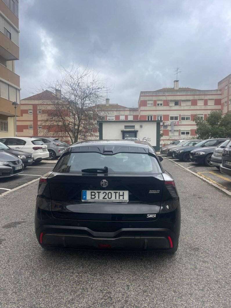 
								MG EHS PHEV – PLUG-IN HYBRID SUV full									