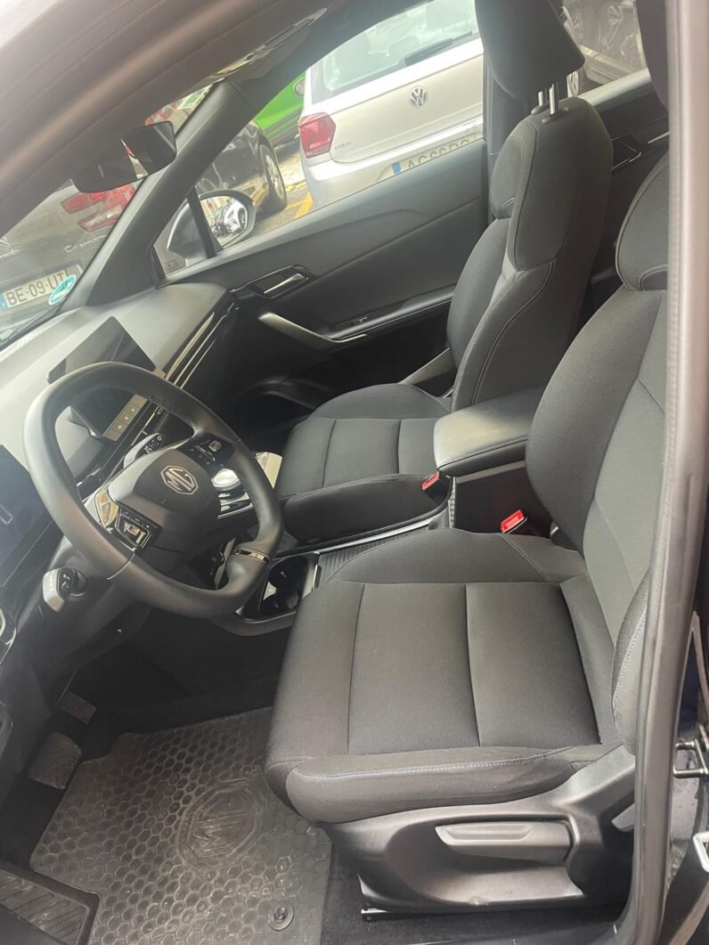 
								MG EHS PHEV – PLUG-IN HYBRID SUV full									