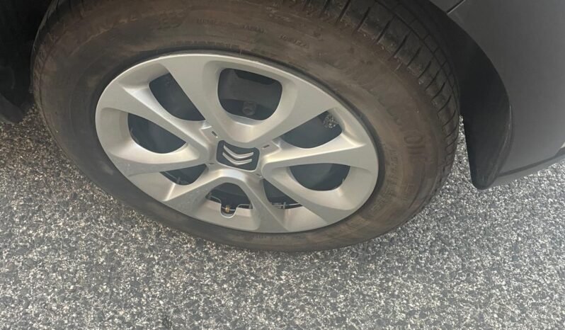 
								Citroën C3 5-Seater full									