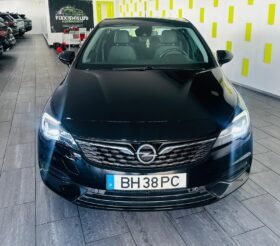 OPEL ASTRA 2021