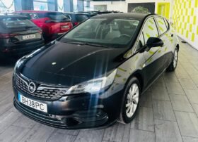 OPEL ASTRA 2021
