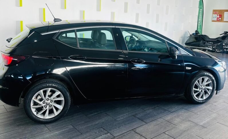 
								OPEL ASTRA 2021 full									