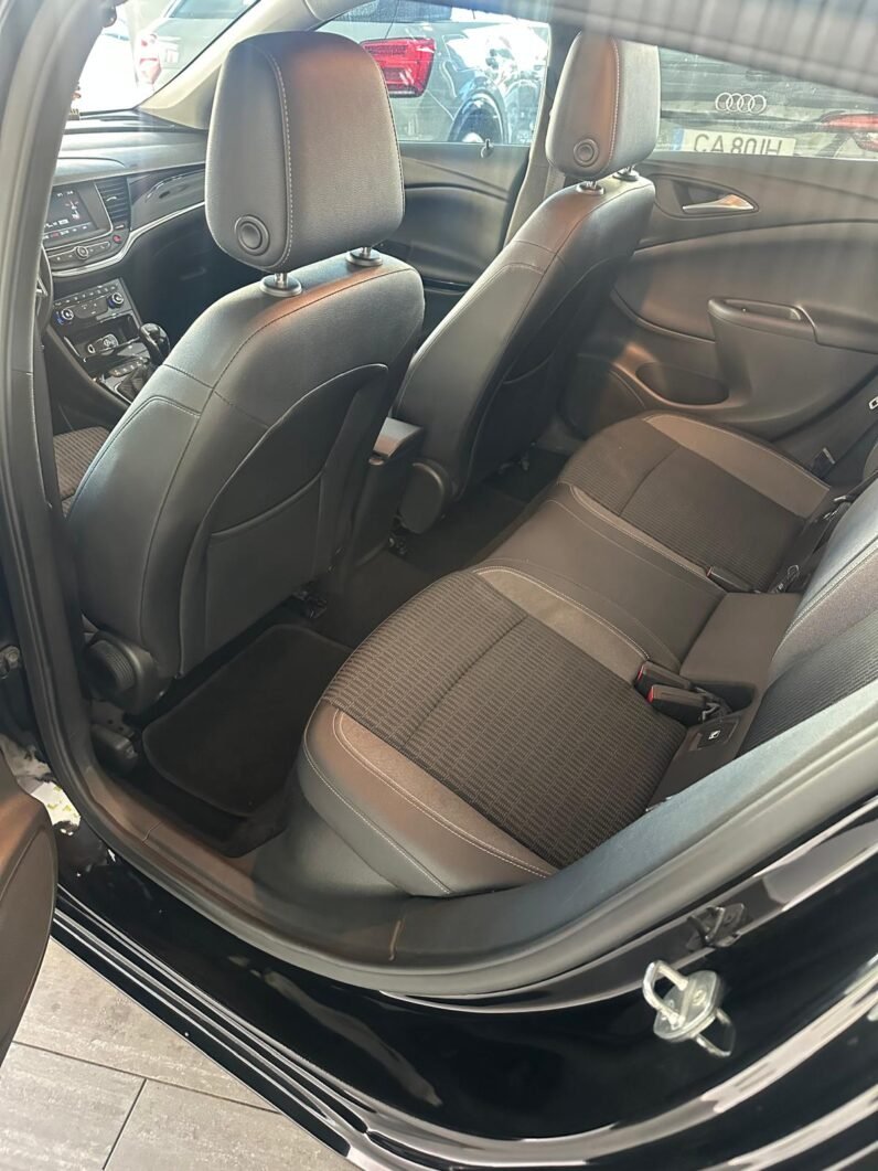 
								OPEL ASTRA 2021 full									