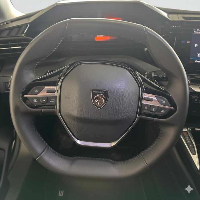 
								Peugeout 3008 Hybrid full									