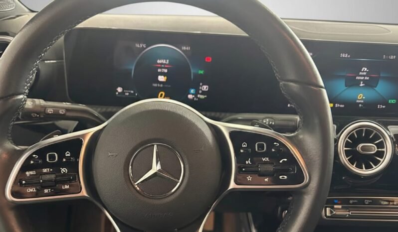 
								Mercedes A250 E full									