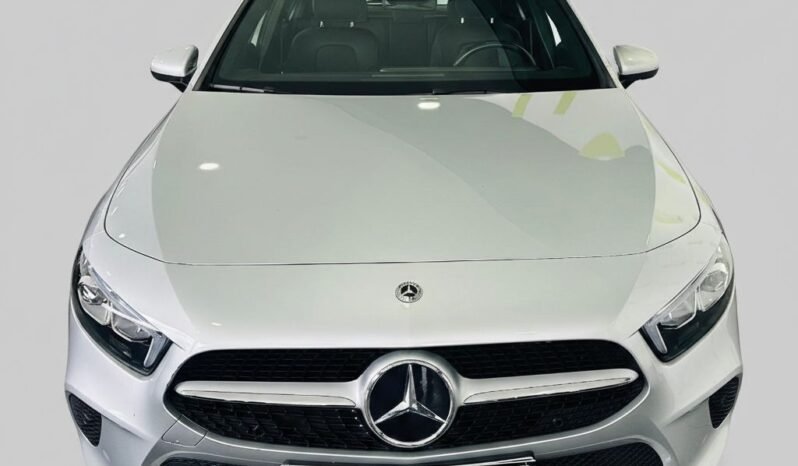 
								Mercedes A250 E full									