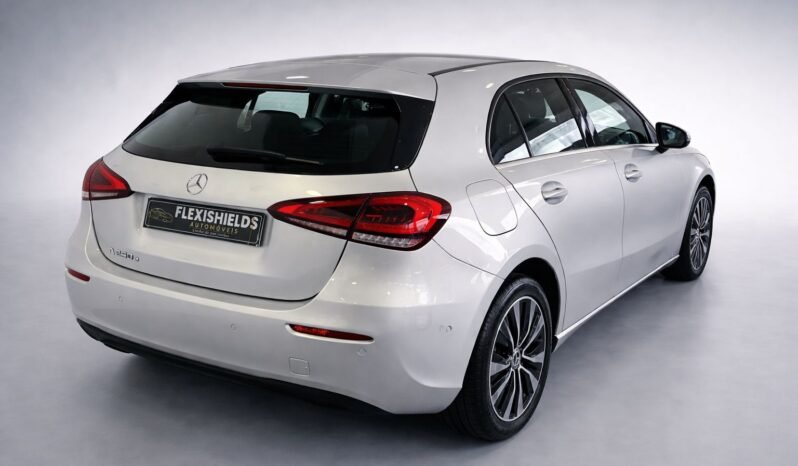 
								Mercedes A250 E full									