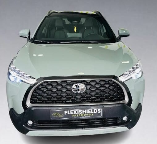 
								Toyota Corolla Cros full									